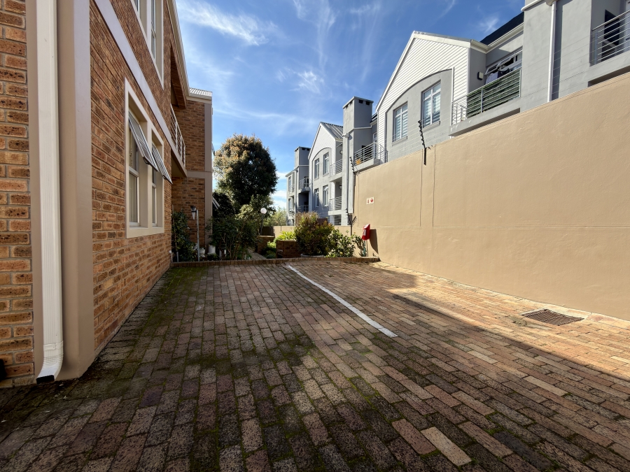 2 Bedroom Property for Sale in Durbanville Western Cape